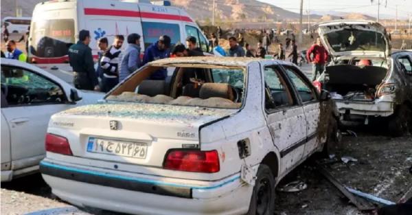 Внаслідок терактів біля могили іранського гвардійця Сулеймані загинуло понад 100 людей - Події